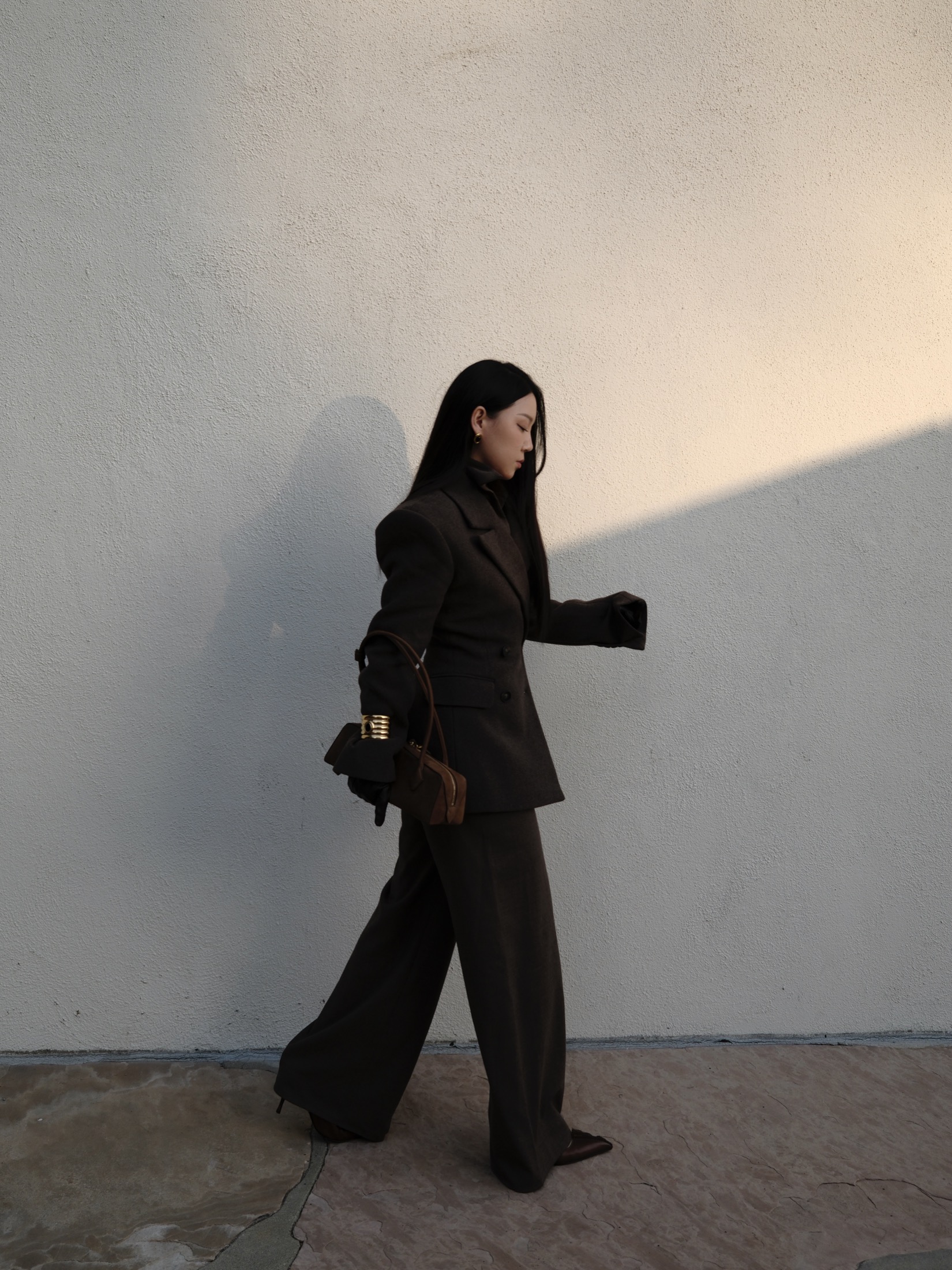 Brown tailoring in late light