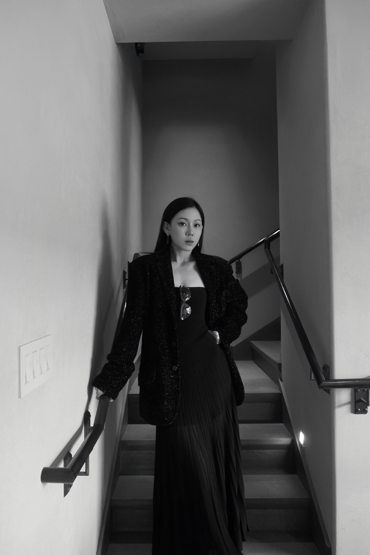 Black and white stair portrait in evening mood